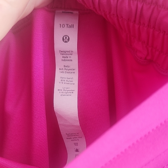 Lululemon Athletica Sonic Pink Hotty Hot HR Athletic Shorts - Picture 10 of 11